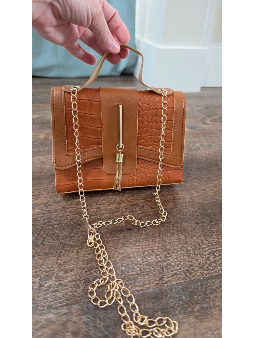 Brown Faux Leather Croc Embossed Chain Strap Handbag